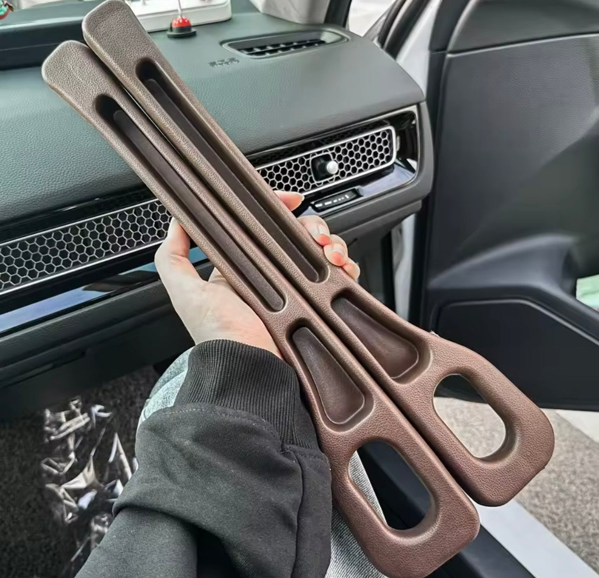 Car seat gap filler